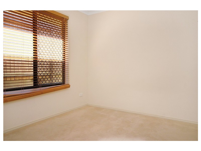 12 Hawthorne Street, Forest Lake QLD 4078