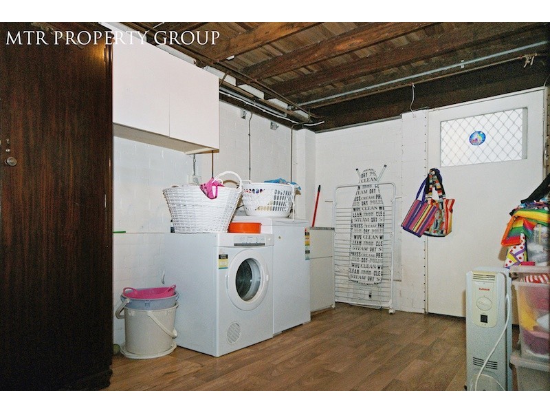 10 Pangela Street, The Gap QLD 4061