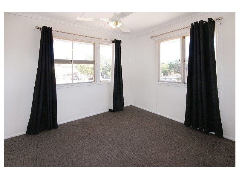 13 Southampton Rd, Ellen Grove QLD 4078