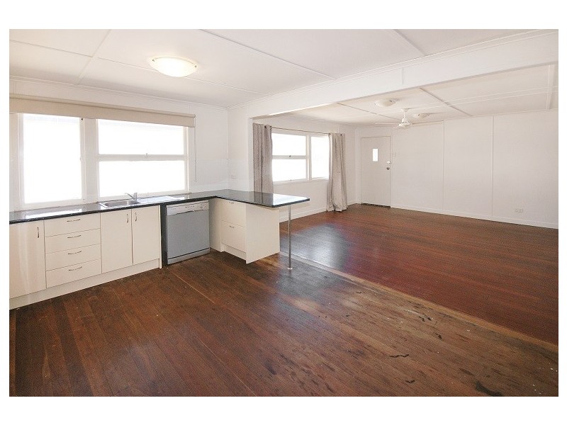 13 Southampton Rd, Ellen Grove QLD 4078