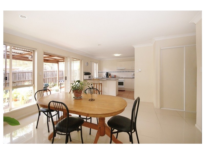 26 Chelsea Place, Forest Lake QLD 4078