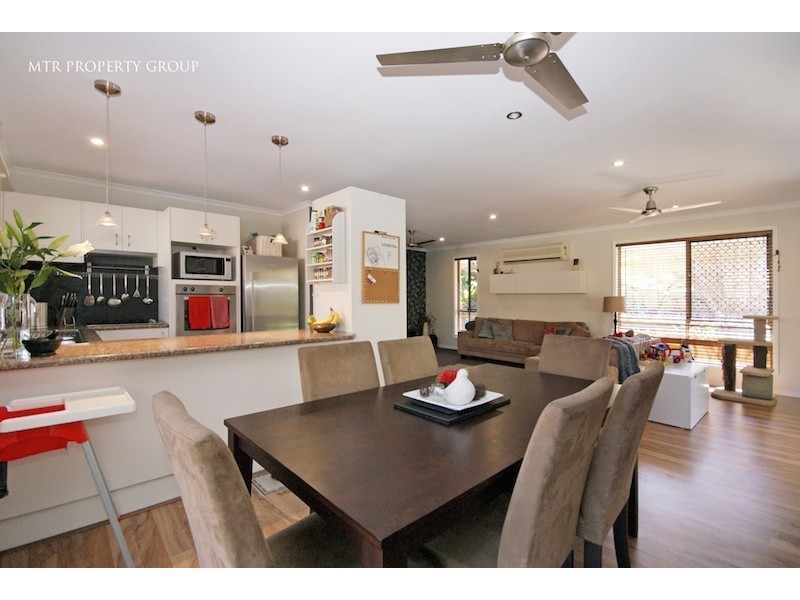 5 Murray Place, Forest Lake QLD 4078