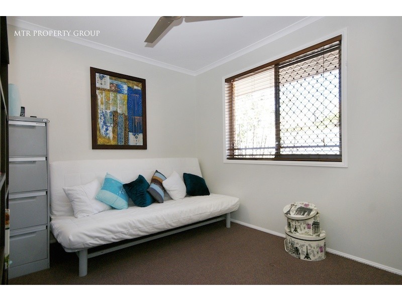 5 Murray Place, Forest Lake QLD 4078