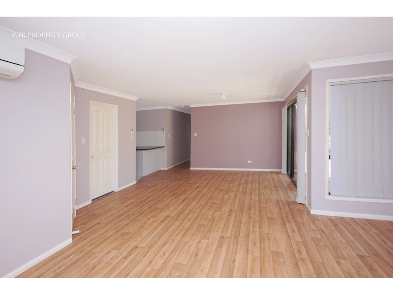 30 St James Street, Forest Lake QLD 4078