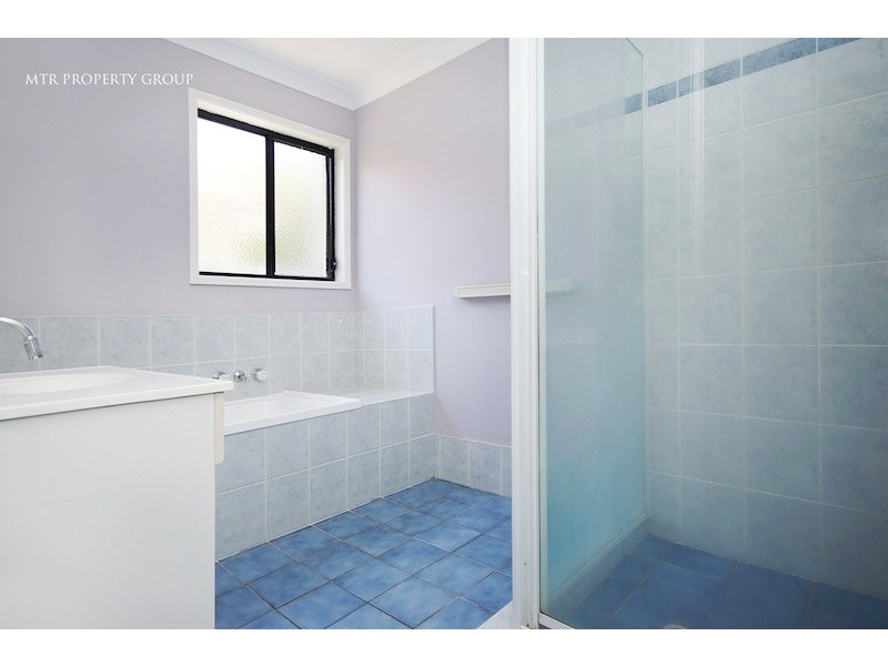 30 St James Street, Forest Lake QLD 4078