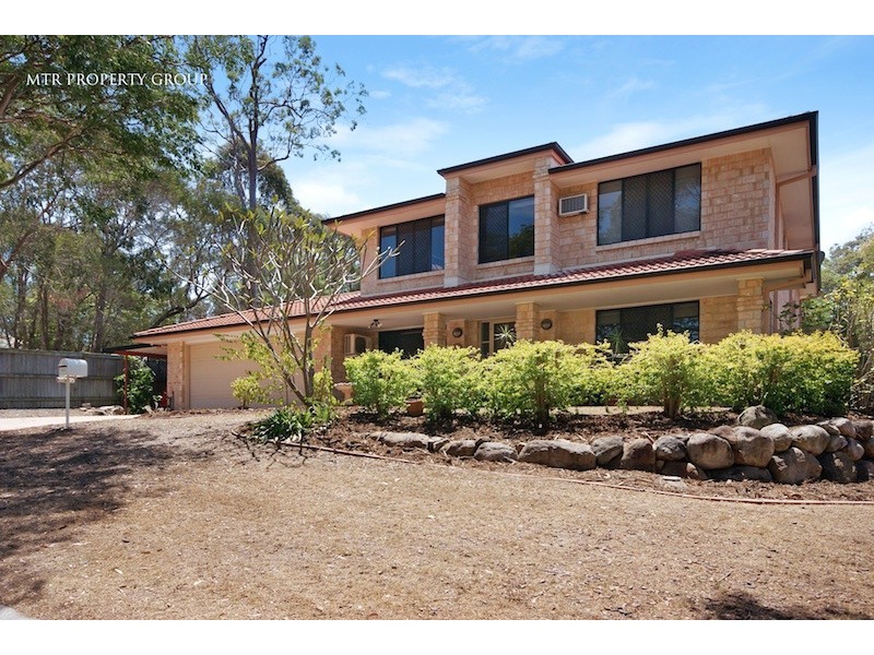 23 Paterson Place, Forest Lake QLD 4078