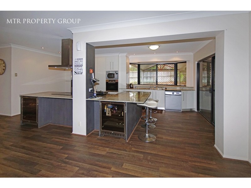 23 Paterson Place, Forest Lake QLD 4078