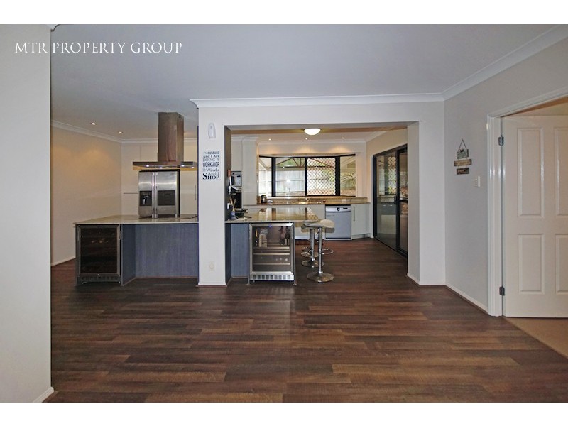 23 Paterson Place, Forest Lake QLD 4078