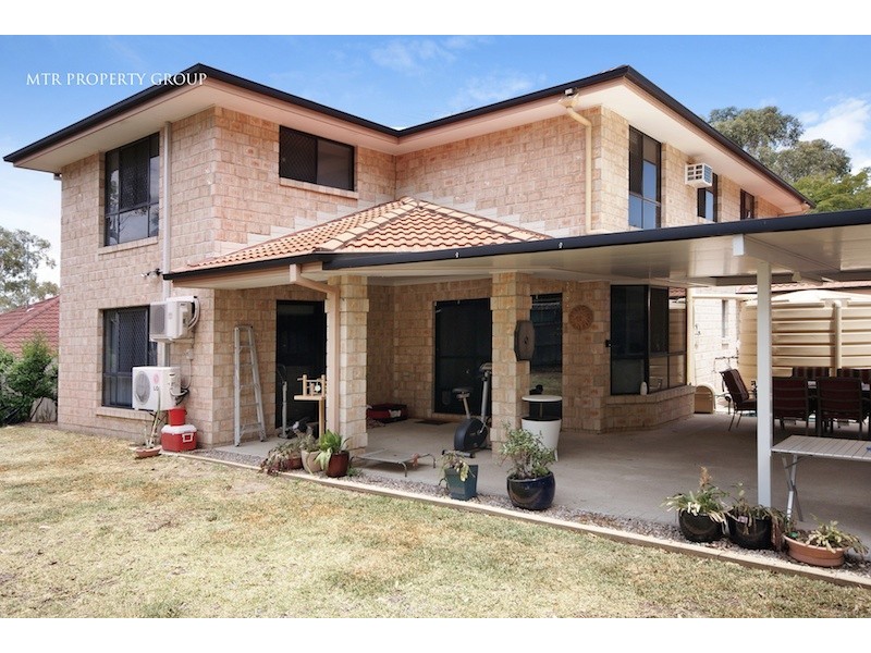 23 Paterson Place, Forest Lake QLD 4078