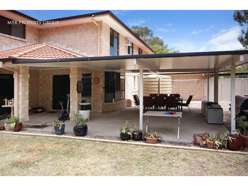 23 Paterson Place, Forest Lake QLD 4078