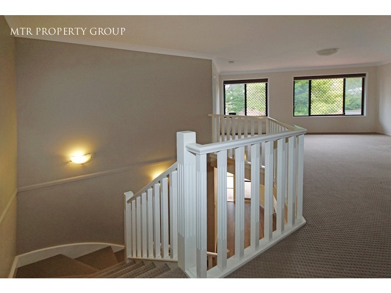 23 Paterson Place, Forest Lake QLD 4078