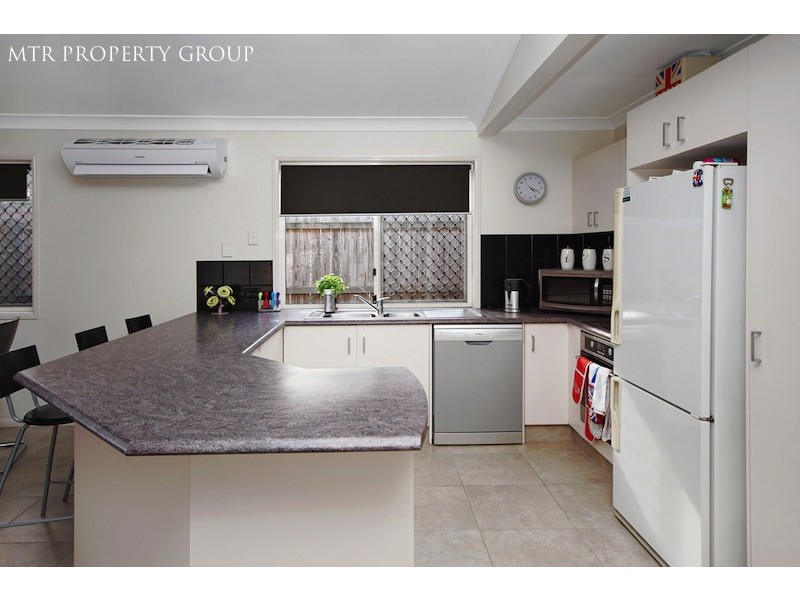 22 Birkenhead Crescent, Forest Lake QLD 4078