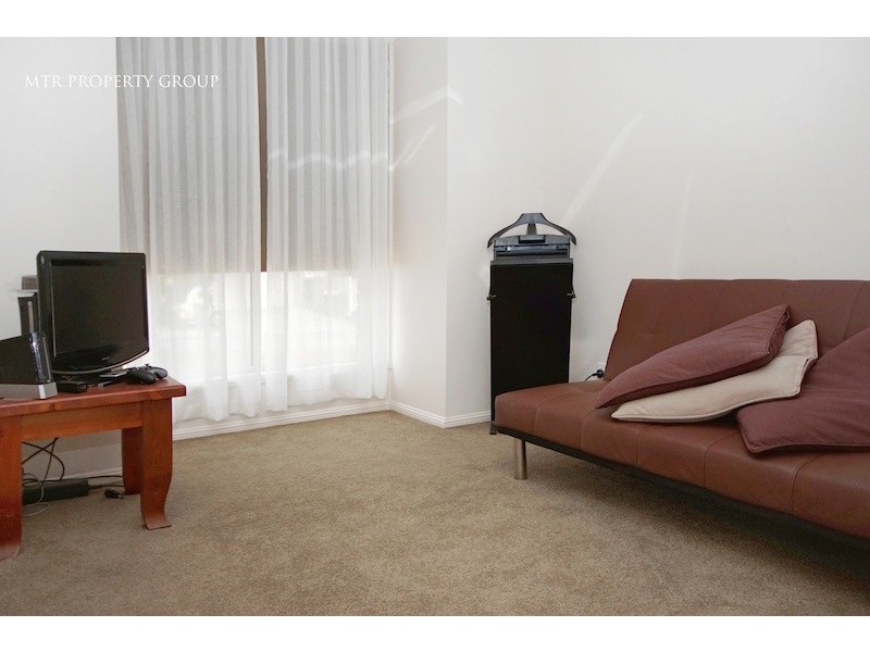 22 Birkenhead Crescent, Forest Lake QLD 4078