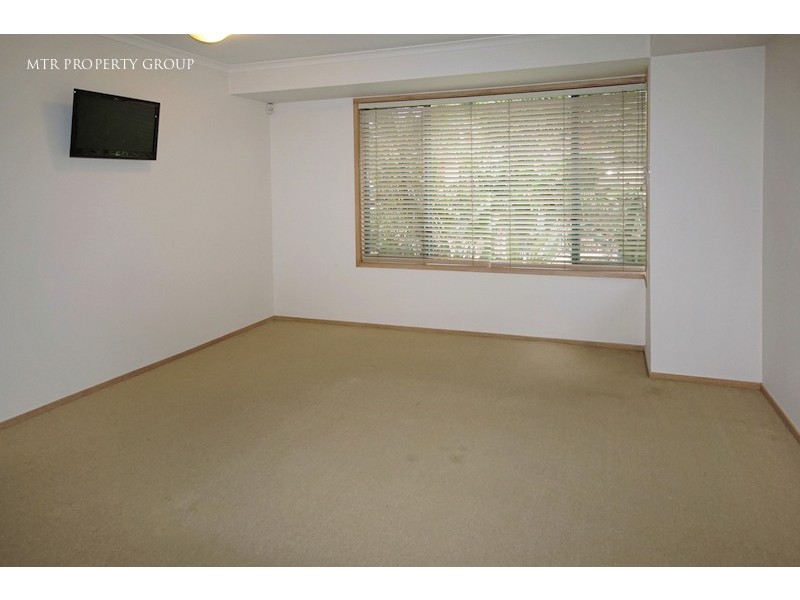 6 Burke Place, Forest Lake QLD 4078