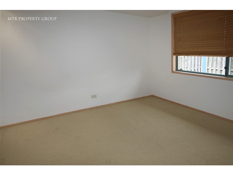 6 Burke Place, Forest Lake QLD 4078