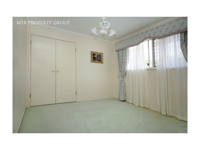 2 Greenstead Way, Forest Lake QLD 4078