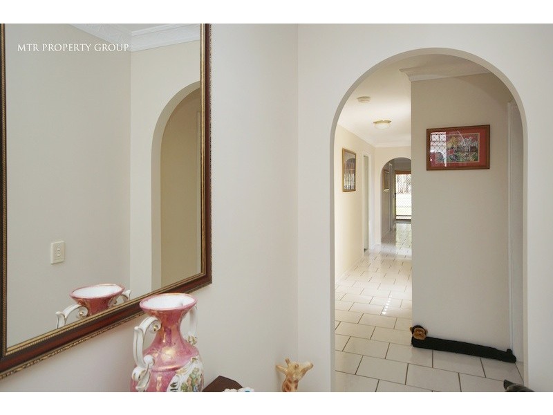 13 Collingrove Place, Forest Lake QLD 4078