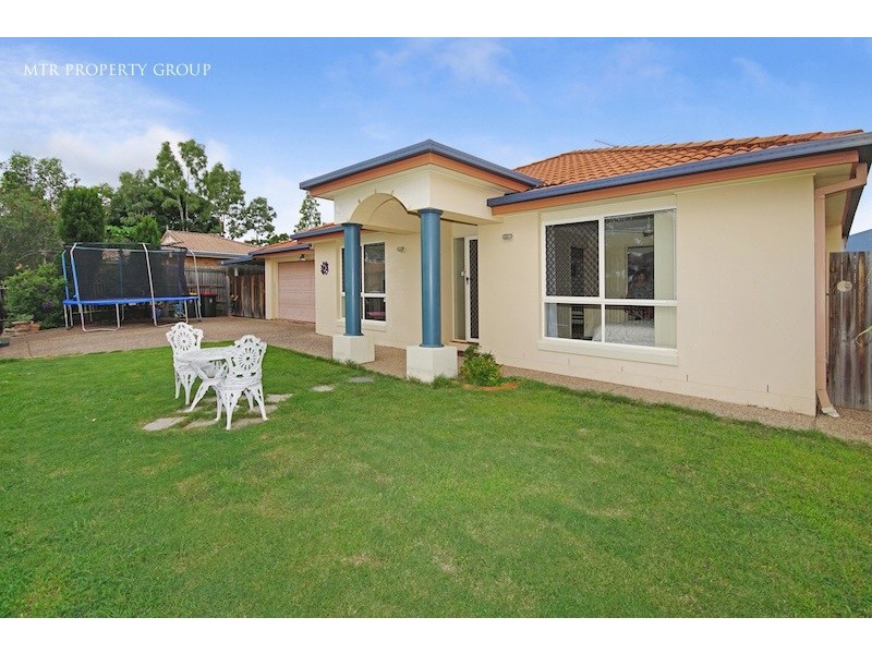 27 Booloumba Crescent, Forest Lake QLD 4078