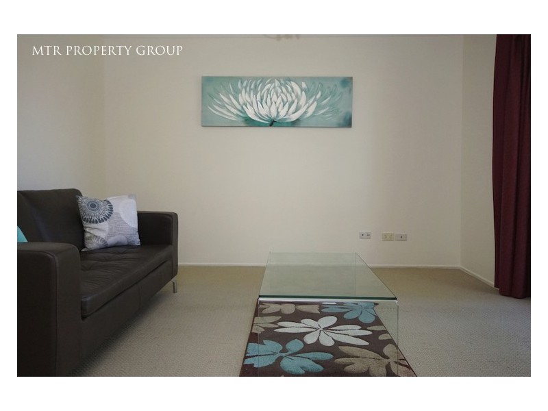 15 Honeysuckle Place, Forest Lake QLD 4078