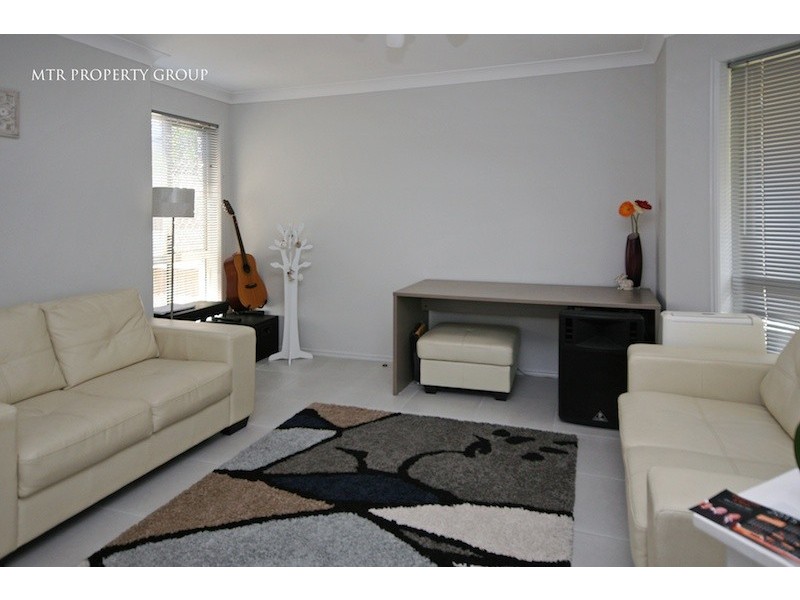 20 Hampstead Street, Forest Lake QLD 4078