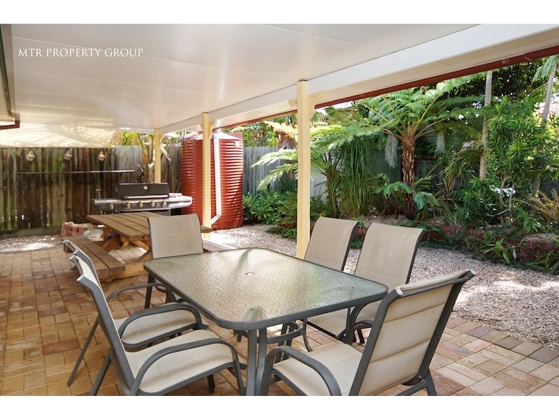 6 Savill Close, Forest Lake QLD 4078