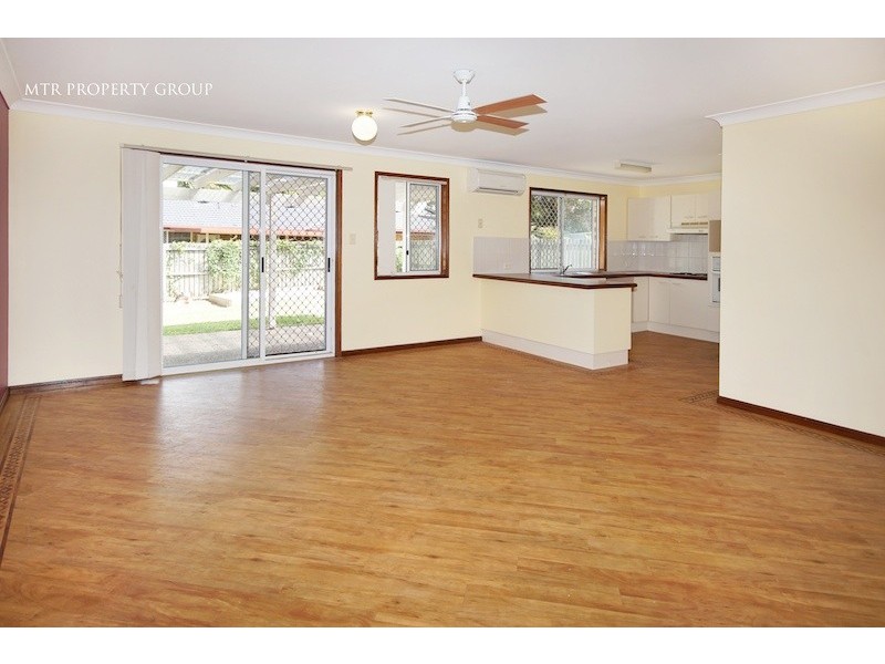 11 Collina Crescent, Forest Lake QLD 4078