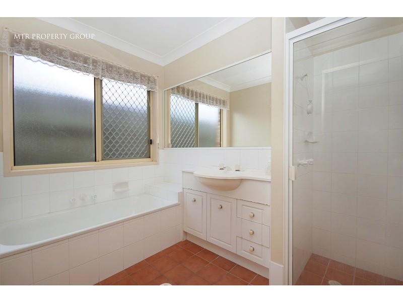 34 Huon Place, Forest Lake QLD 4078