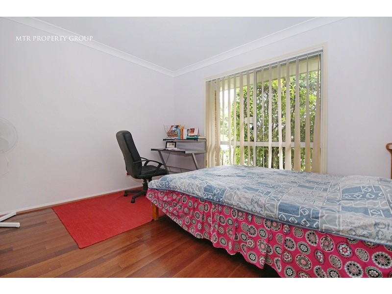 4 Argyle Place, Forest Lake QLD 4078