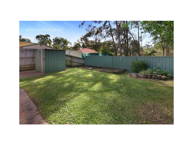 8 Grasstree Place, Forest Lake QLD 4078