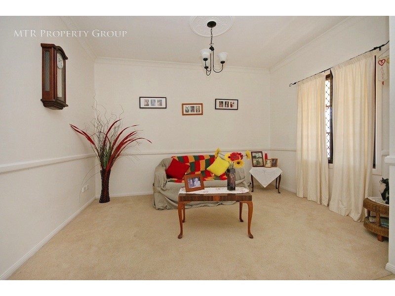 10 Mannix Place, Forest Lake QLD 4078