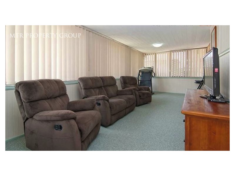 1 Letitia Street, Regents Park QLD 4118