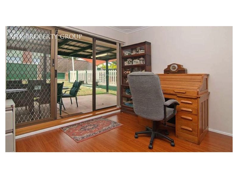 1 Letitia Street, Regents Park QLD 4118