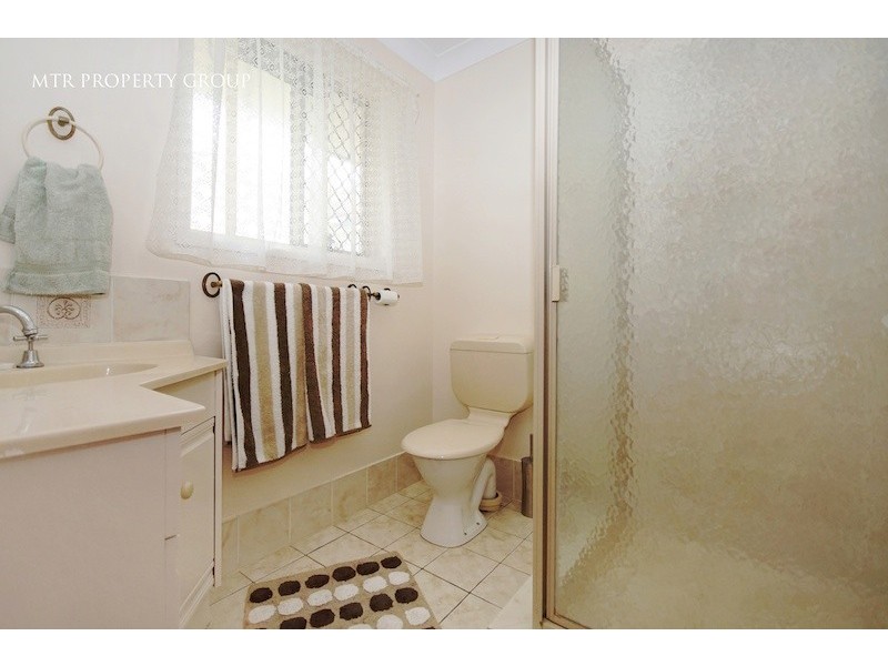 4 Augusta Crescent, Forest Lake QLD 4078