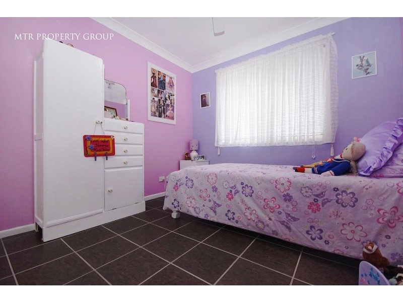 4 Augusta Crescent, Forest Lake QLD 4078