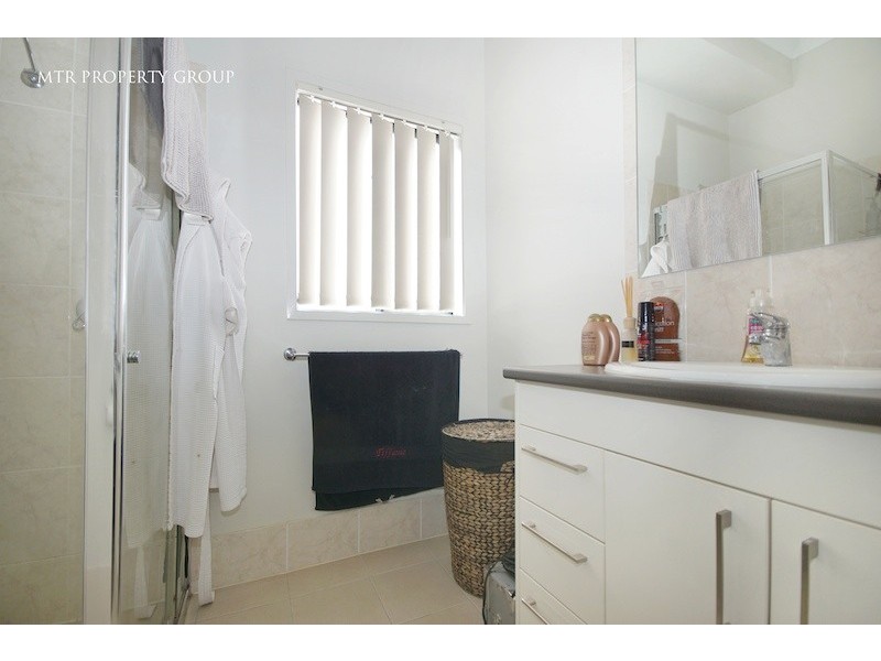 6 Fennel Way, Springfield Lakes QLD 4300