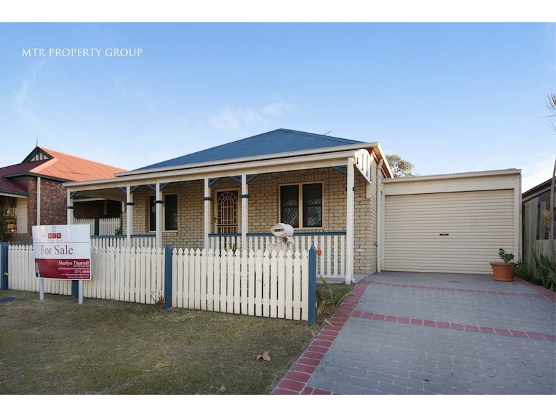 27 Central Street, Forest Lake QLD 4078