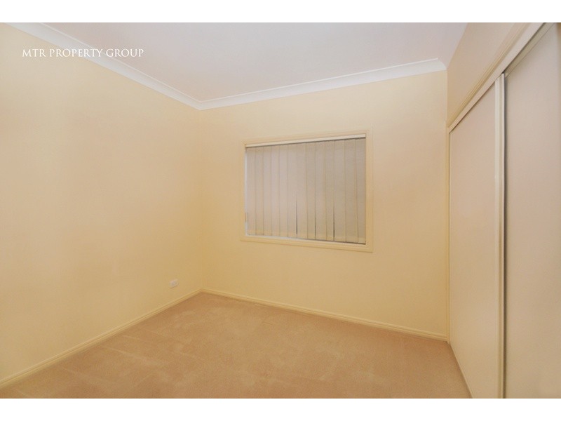 27 Central Street, Forest Lake QLD 4078