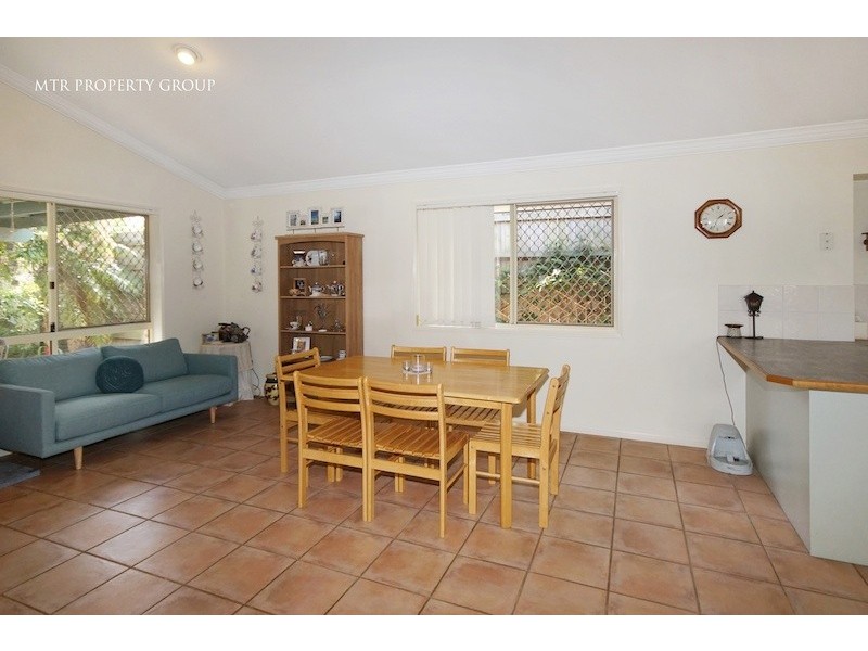 3 Glasshouse Crescent, Forest Lake QLD 4078