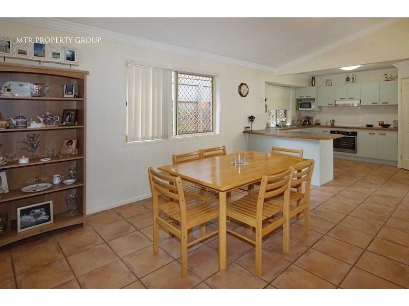 3 Glasshouse Crescent, Forest Lake QLD 4078