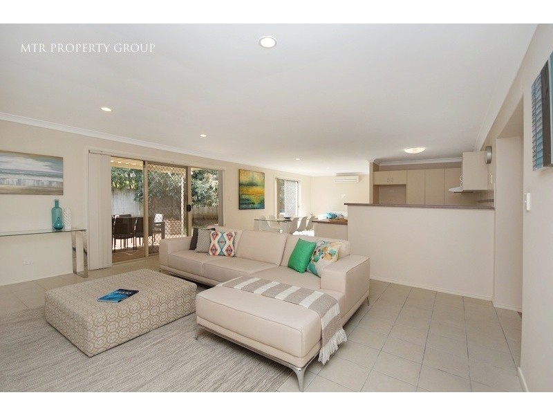 37 Brighton Parade, Forest Lake QLD 4078