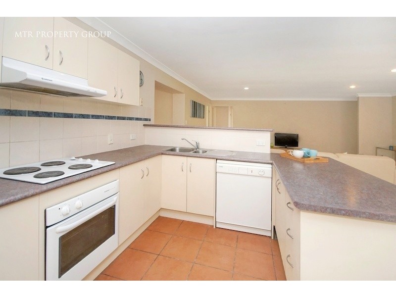 37 Brighton Parade, Forest Lake QLD 4078