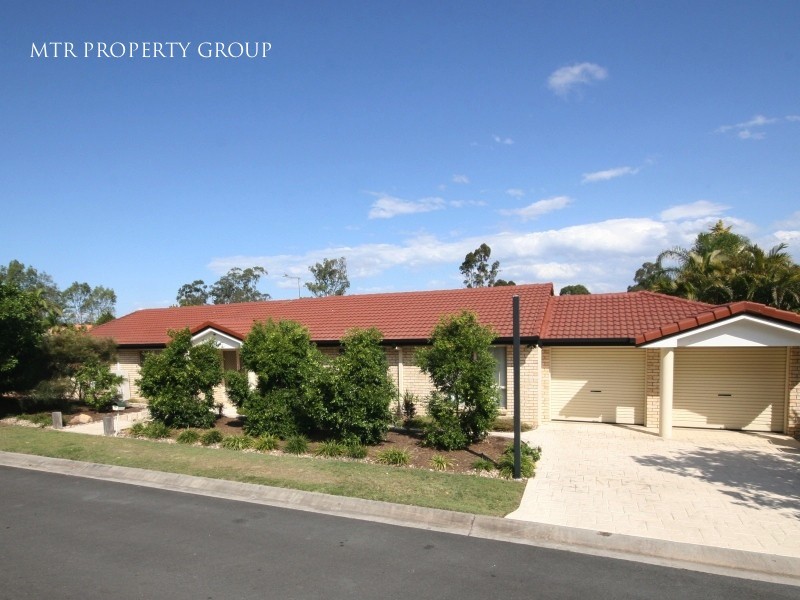 33 Wivenhoe Circuit, Forest Lake QLD 4078