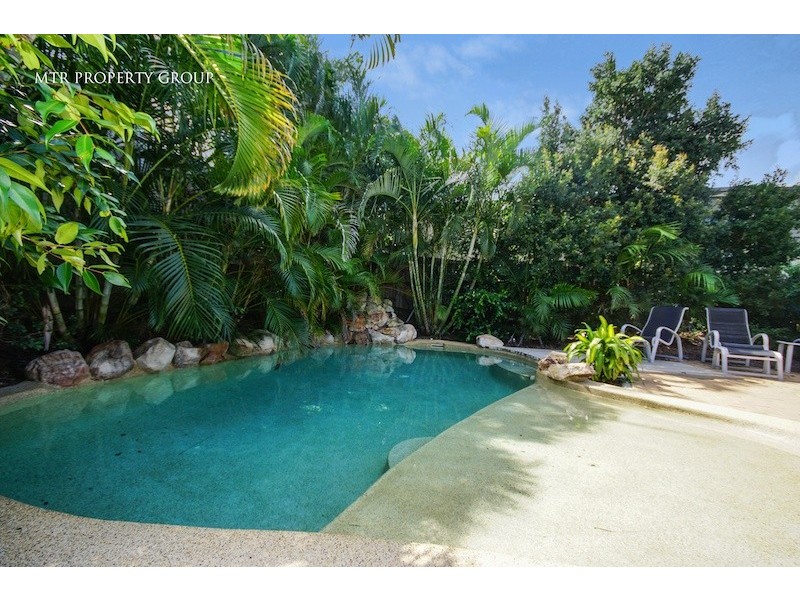 25 Hawthorne Street, Forest Lake QLD 4078