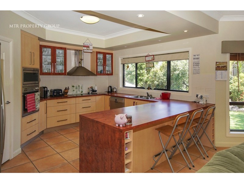 25 Hawthorne Street, Forest Lake QLD 4078