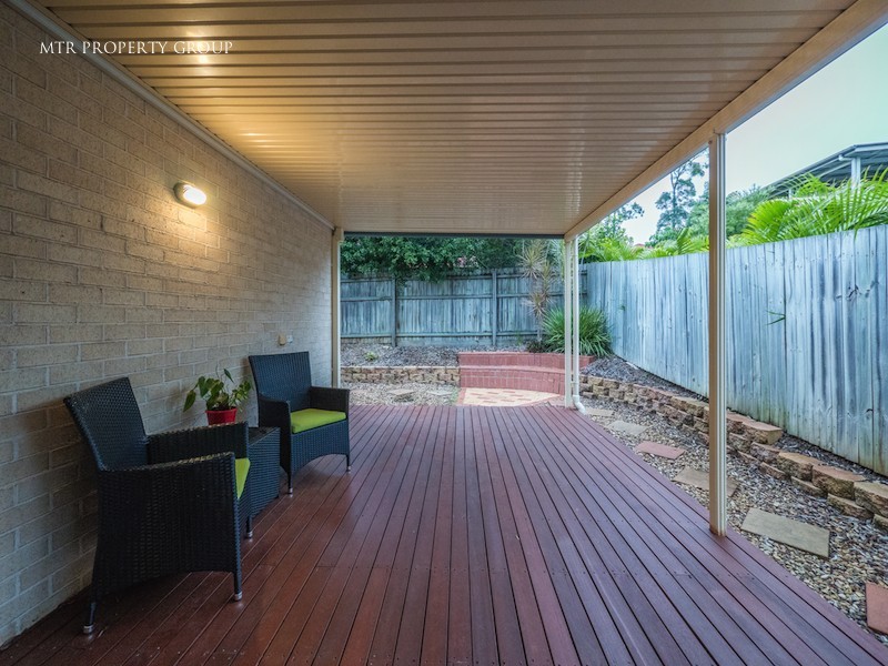 18 Toorak Place, Forest Lake QLD 4078