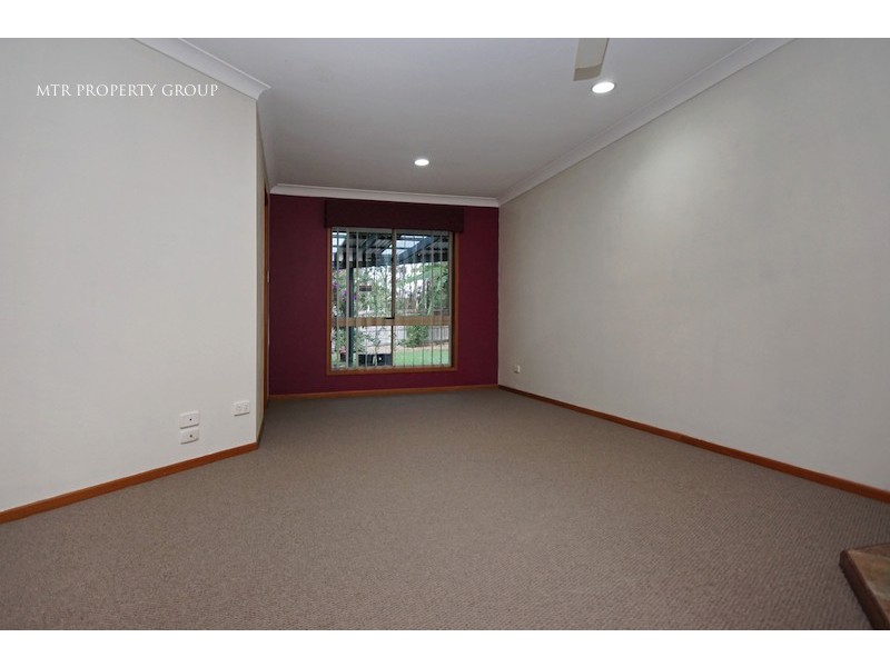 82 Baxter Cres, Forest Lake QLD 4078