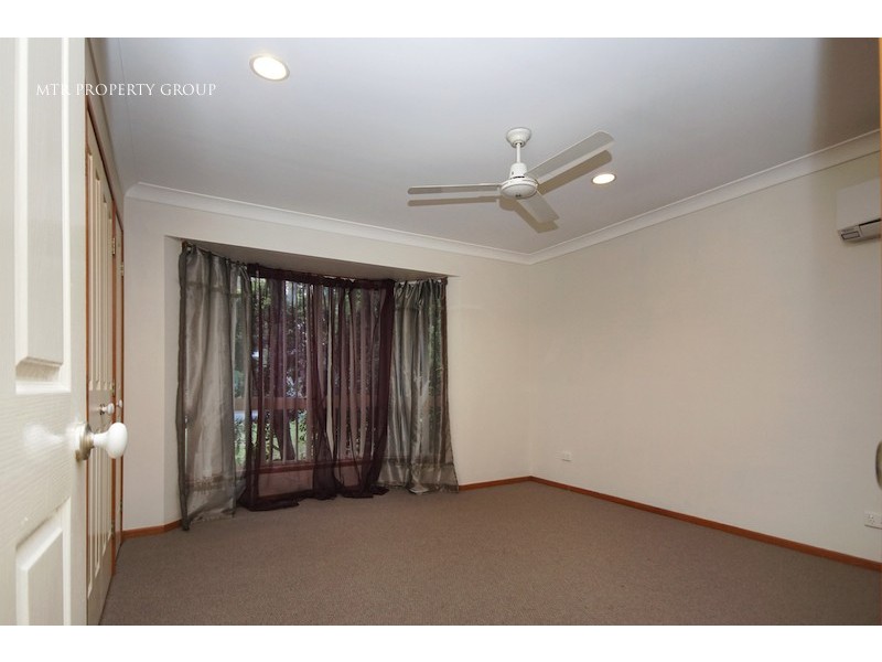 82 Baxter Cres, Forest Lake QLD 4078