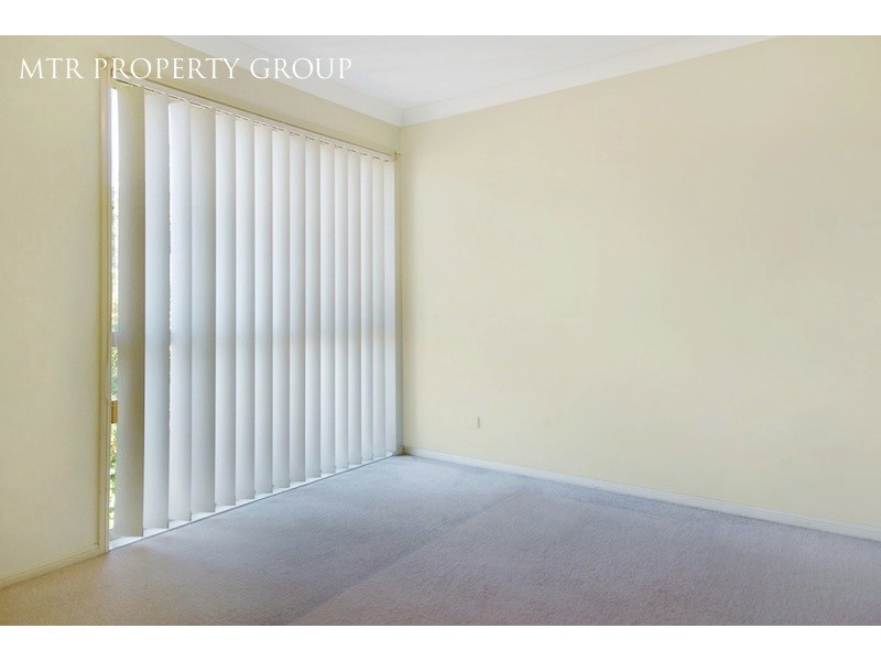 6 Warrego Place, Forest Lake QLD 4078