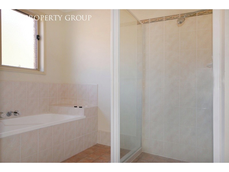 6 Warrego Place, Forest Lake QLD 4078