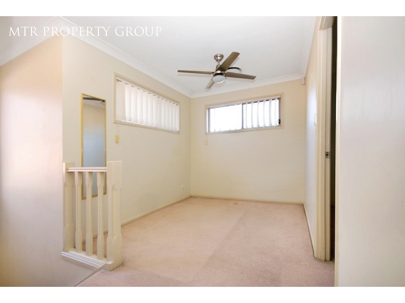 6 Warrego Place, Forest Lake QLD 4078